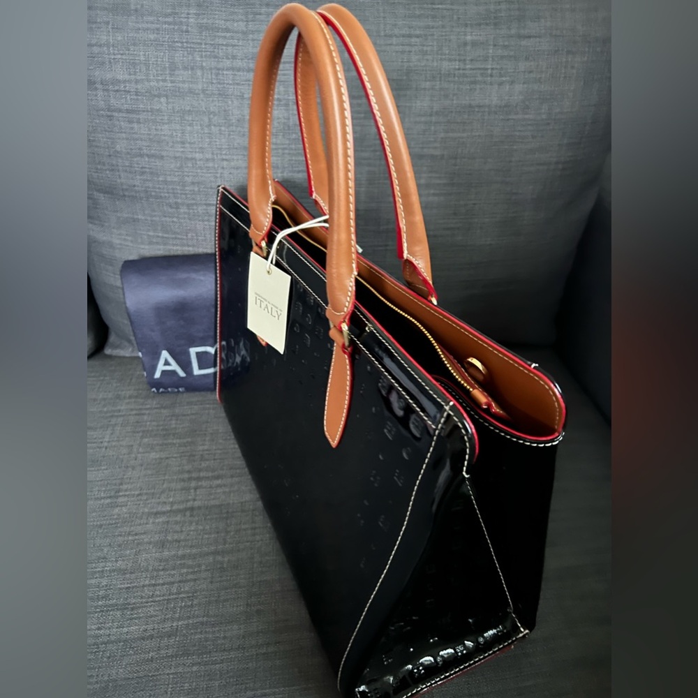 NWT ARCADIA PATENT LEATHER LARGE SATCHEL HANDBAG PURSE - Picture 13 of 16